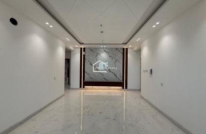 Apartment - 5 - 5 for sale in Hidd - Muharraq Governorate
