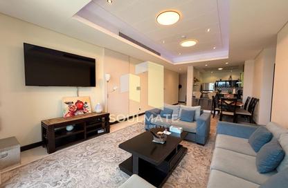 Apartment - 3 Bedrooms - 3 Bathrooms for rent in Reef Island - Capital Governorate