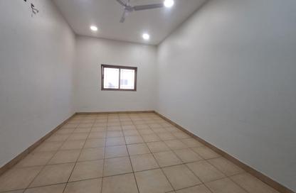 Apartment - 4 Bedrooms - 2 Bathrooms for rent in Jeblat Hebshi - Northern Governorate