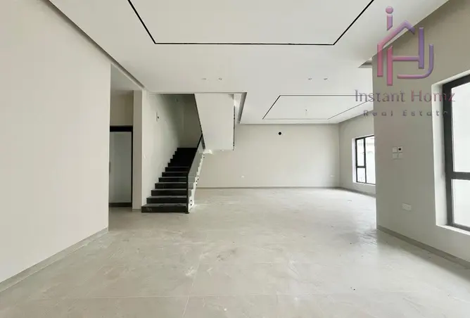 57122863 - Property Image 2