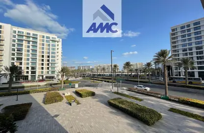 شقة - 3 غرف نوم - 4 حمامات للايجار في مراسي البحرين - ديار المحرق - المحرق