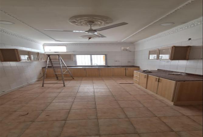 51692107 - Property Image 2