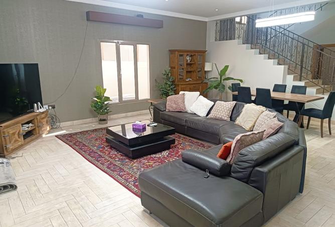 987319 - Property Main Image