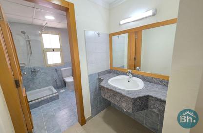 Apartment - 1 Bedroom - 1 Bathroom for rent in Al Juffair - Capital Governorate