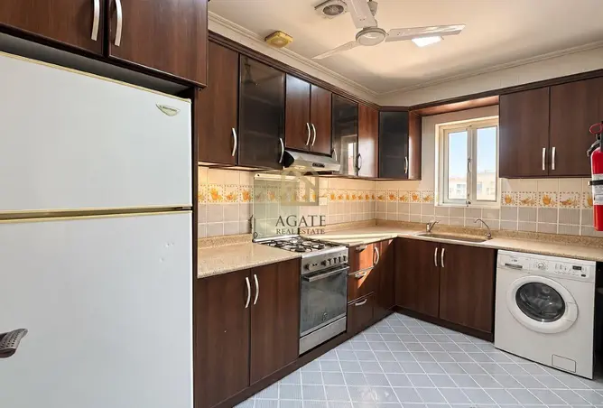 57702002 - Property Image 3