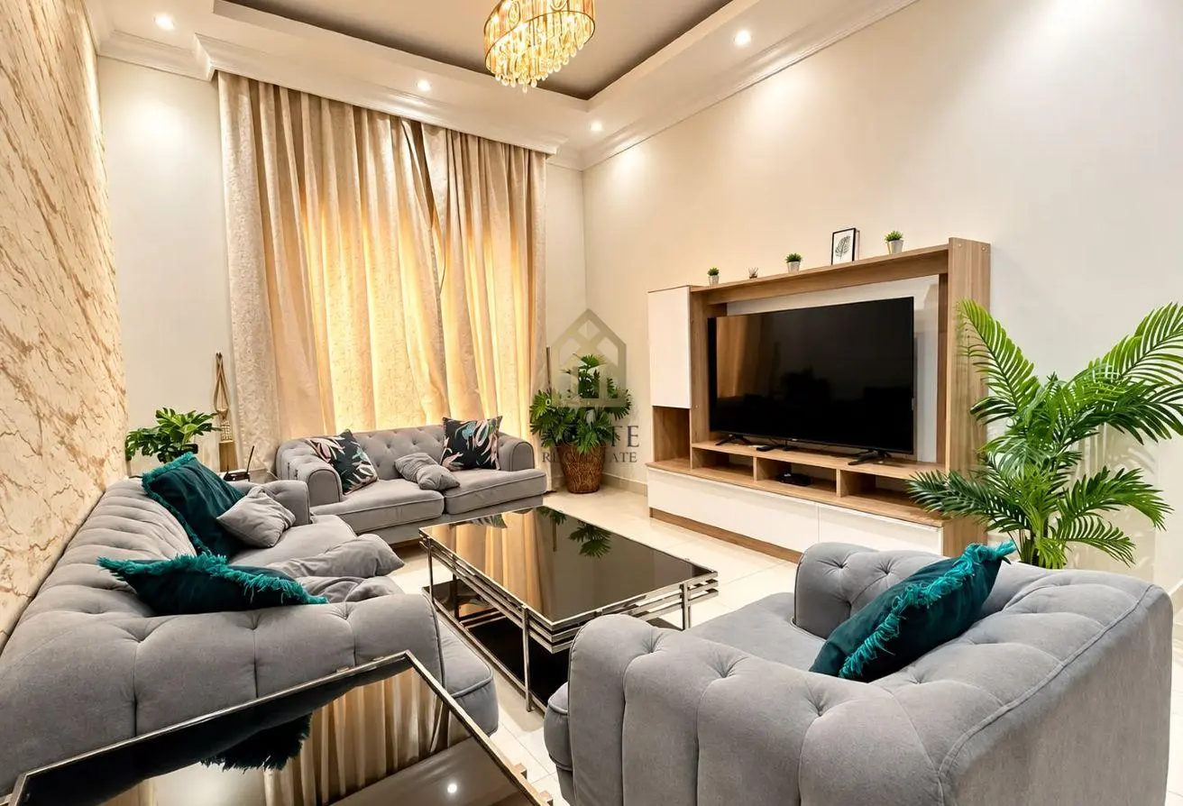 57702002 - Property Main Image
