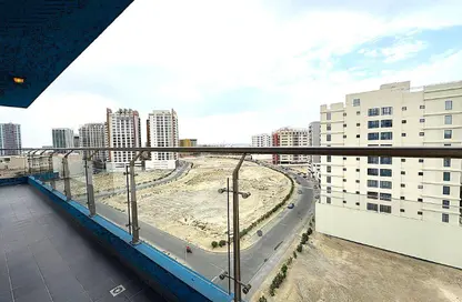 شقة - 2 غرف نوم - 2 حمامات للايجار في شارع أمواج - أمواج - المحرق