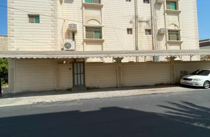 Whole Building - Studio - 7+ for sale in A'Ali - Central Governorate