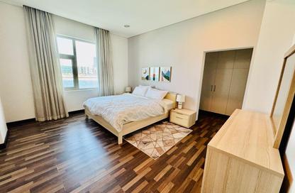 Apartment - 2 Bedrooms - 3 Bathrooms for rent in Reef Island - Capital Governorate