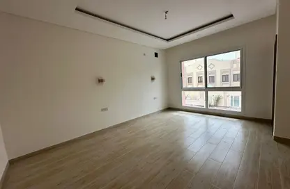 Villa - 4 Bedrooms - 4 Bathrooms for rent in Jannusan - Northern Governorate