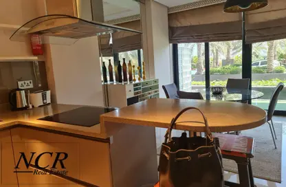 Villa - 1 Bedroom - 2 Bathrooms for rent in Reef Island - Capital Governorate