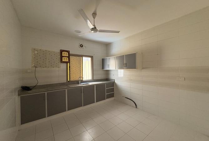 56422899 - صورة العقار 3