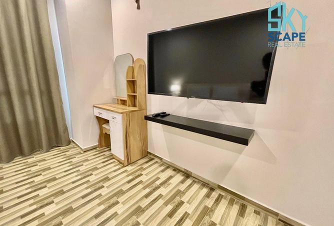 1000267 - Property Image 2