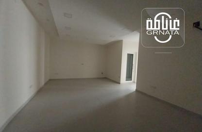 Office Space - Studio - 2 for rent in Maqabah - Northern Governorate