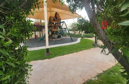 Villa - 5 Bedrooms - 6 Bathrooms for rent in Janabiya - Northern Governorate