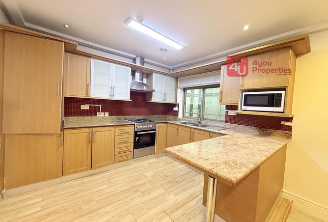 56270279 - Property Image 3