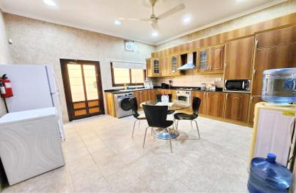 Villa - 3 Bedrooms - 3 Bathrooms for rent in Busaiteen - Muharraq Governorate