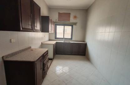 Apartment - 2 Bedrooms - 2 Bathrooms for rent in Busaiteen - Muharraq Governorate