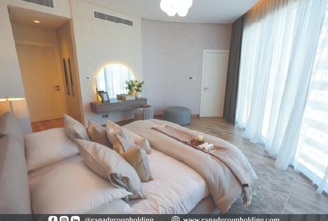 999438 - Property Image 2