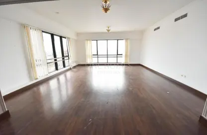 Office Space - Studio - 4 Bathrooms for rent in Salmaniya - Manama - Capital Governorate