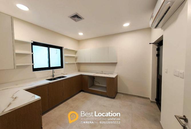 995821 - Property Image 2