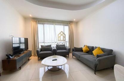 Apartment - 2 Bedrooms - 2 Bathrooms for rent in Al Juffair - Capital Governorate