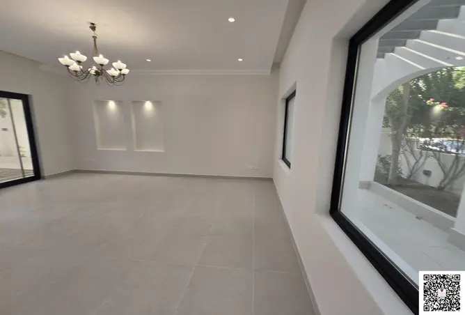 58384001 - Property Image 2