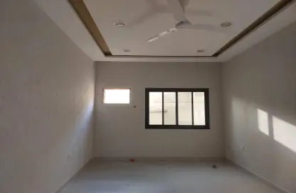 Apartment - 2 Bedrooms - 2 Bathrooms for rent in Jid Ali - Central Governorate