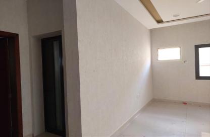 Apartment - 2 Bedrooms - 2 Bathrooms for rent in Jid Ali - Central Governorate