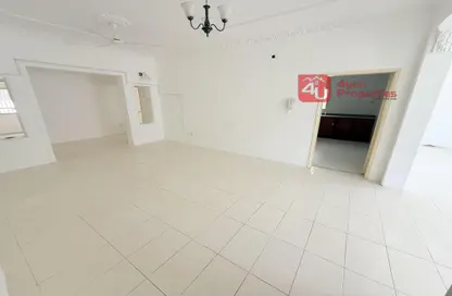 Apartment - 4 Bedrooms - 3 Bathrooms for rent in Sehla - Northern Governorate