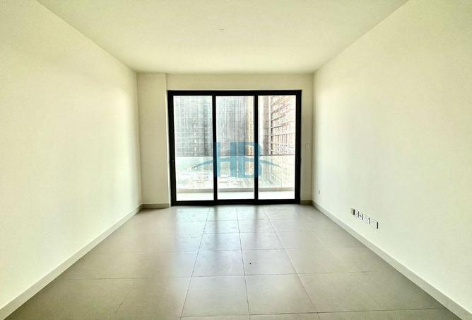 998280 - Property Image 2