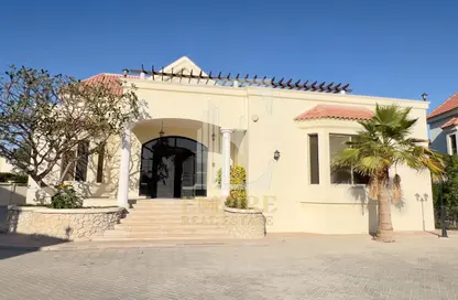 فيلا - 4 غرف نوم - 5 حمامات للايجار في سار - المحافظة الشمالية