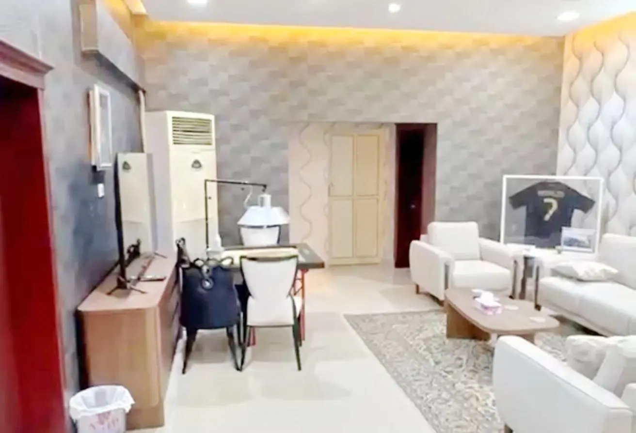 54828258 - Property Main Image