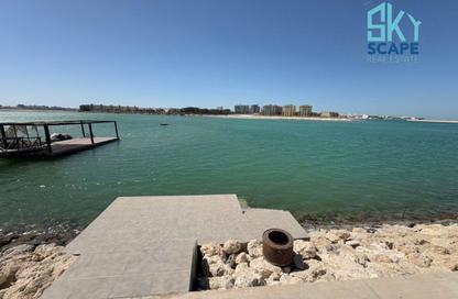 Villa - 3 - 4 for rent in Essence of Dilmunia - Dilmunia Island - Muharraq Governorate