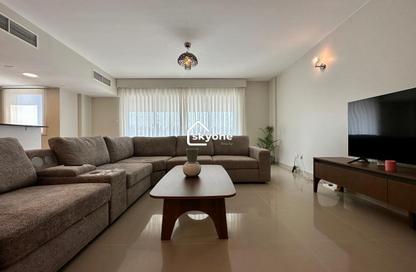 Apartment - 3 Bedrooms - 3 Bathrooms for rent in Tala Island - Amwaj Islands - Muharraq Governorate