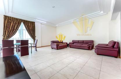 Apartment - 2 Bedrooms - 3 Bathrooms for rent in Mahooz - Manama - Capital Governorate Apartment - 2 Bedrooms - 3 Bathrooms for rent in Mahooz - Manama - Capital Governorate