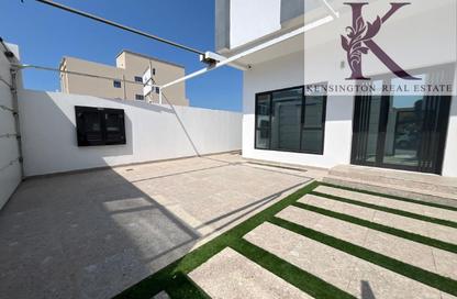 Villa - 4 - 4 for sale in Maqabah - Northern Governorate Villa - 4 - 4 for sale in Maqabah - Northern Governorate