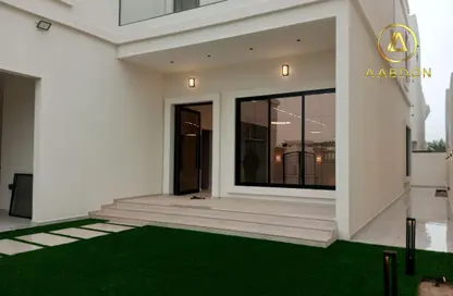 Villa - 4 Bedrooms - 5 Bathrooms for rent in Janabiya - Northern Governorate