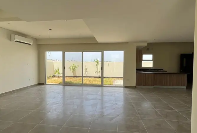 57347649 - صورة العقار 3