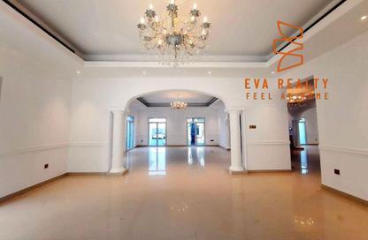 Villa - 4 Bedrooms - 6 Bathrooms for rent in Janabiya - Northern Governorate