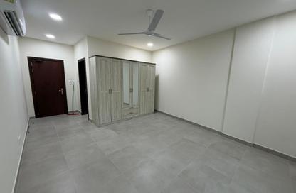 Apartment - 2 - 2 for rent in Janabiya - Northern Governorate