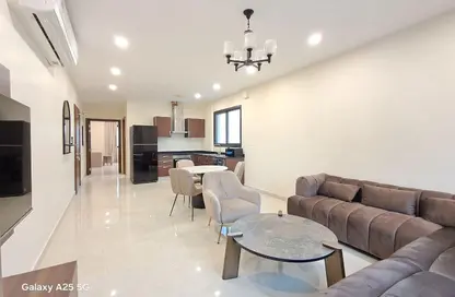 Apartment - 1 Bedroom - 1 Bathroom for rent in Sanabis - Manama - Capital Governorate