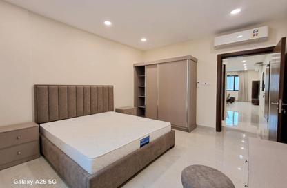 Apartment - 1 Bedroom - 1 Bathroom for rent in Sanabis - Manama - Capital Governorate