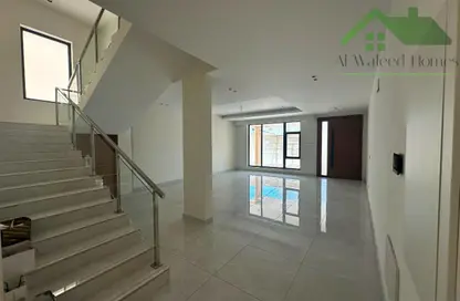 Villa - 4 Bedrooms - 5 Bathrooms for rent in Hidd - Muharraq Governorate