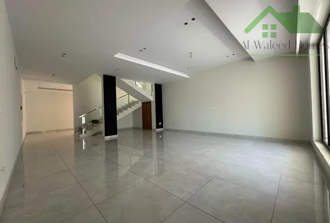 55831597 - Property Image 3