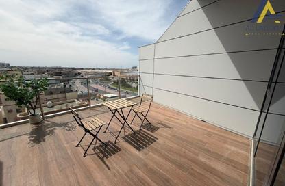 Apartment - 1 Bedroom - 2 Bathrooms for rent in Sanabis - Manama - Capital Governorate
