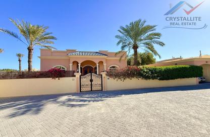 Villa - 4 Bedrooms - 5 Bathrooms for rent in Janabiya - Northern Governorate Villa - 4 Bedrooms - 5 Bathrooms for rent in Janabiya - Northern Governorate