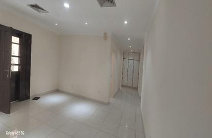 Villa - 4 Bedrooms - 4 Bathrooms for rent in Barbar - Northern Governorate