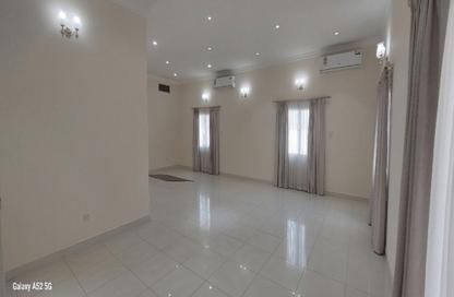 Villa - 4 Bedrooms - 4 Bathrooms for rent in Barbar - Northern Governorate