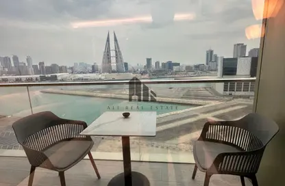 Apartment - 1 Bedroom - 2 Bathrooms for rent in Bahrain Bay - Capital Governorate